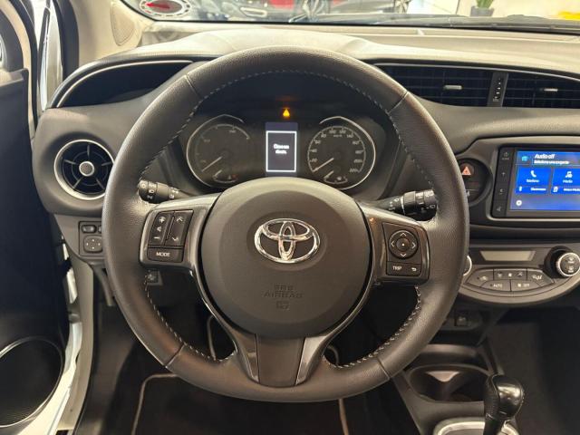 Toyota Yaris 1.5h Active Plus - Immagine 17