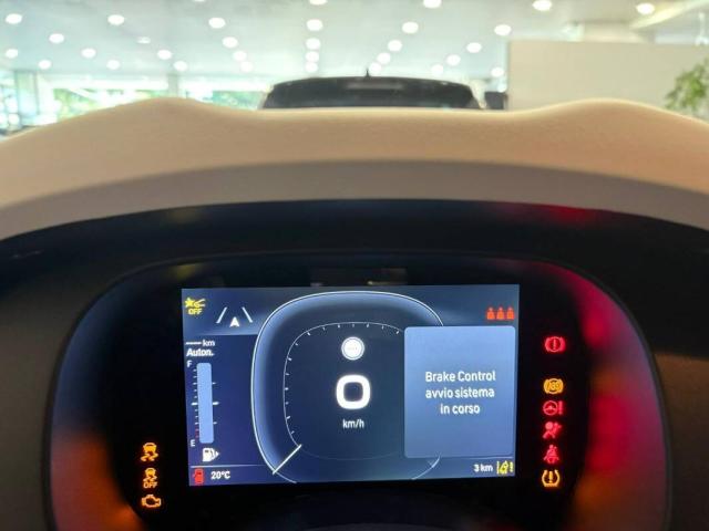 Fiat Panda 1.0 firefly hybrid s&s 70cv - Immagine 14