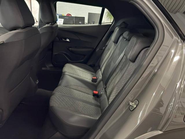 Peugeot 2008 1.2 puretech Allure s&s 100cv - Immagine 23
