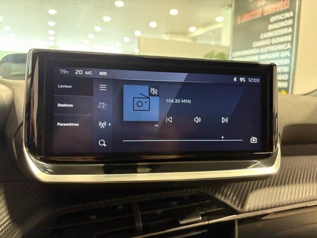 Peugeot 2008 1.2 puretech Allure s&s 100cv - Immagine 11
