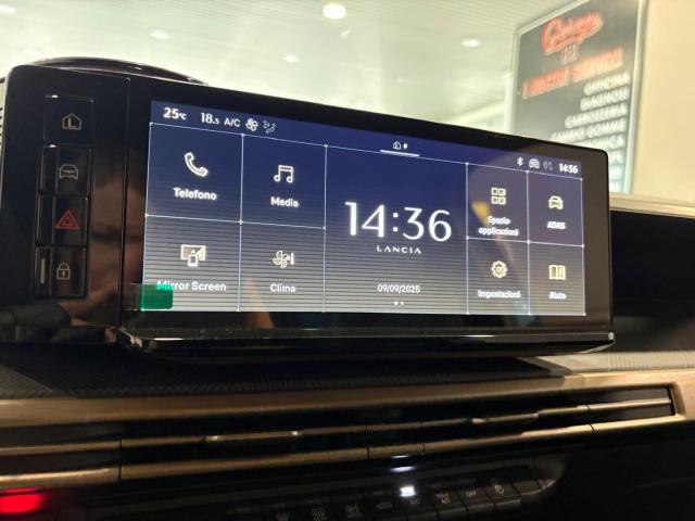 Lancia Ypsilon 1.2 mhev LX 110cv e-dct - Immagine 11