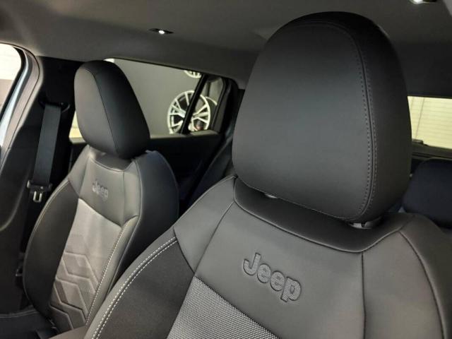 Jeep Avenger 1.2 t. e-hybr.mhev Summit fwd 110cv edct6 - Immagine 15