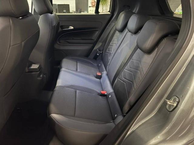 Jeep Avenger 1.2 t. e-hybr.mhev Summit fwd 110cv edct6 - Immagine 11