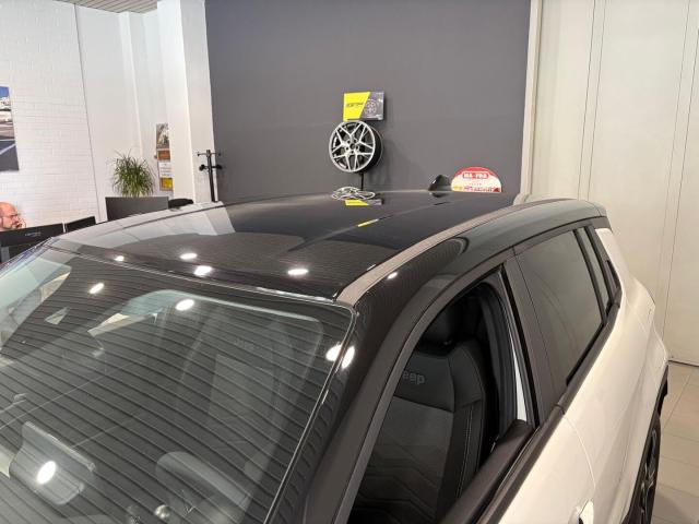 Jeep Avenger 1.2 t. Summit fwd 100cv - Immagine 11