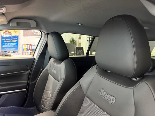 Jeep Avenger 1.2 t. Summit fwd 100cv - Immagine 20