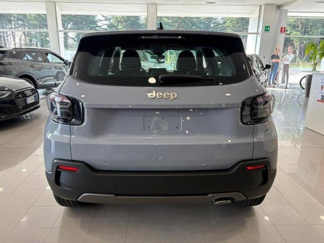 Jeep Avenger 1.2 t. Longitude fwd 100cv - Immagine 5