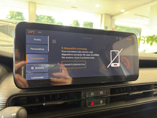 Jeep Avenger 1.2 t. Longitude fwd 100cv - Immagine 16