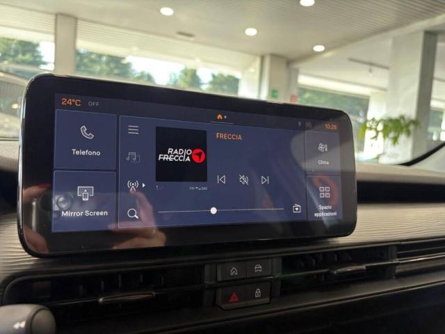 Jeep Avenger 1.2 t. Longitude fwd 100cv - Immagine 4