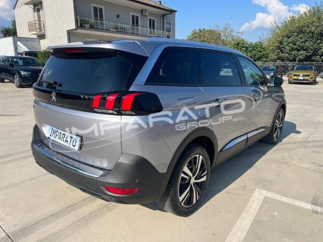 Peugeot 5008 BLUEHDI 130CV ALLURE EAT8 S S AUT. - Immagine 2