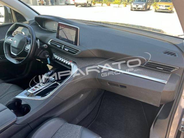 Peugeot 5008 BLUEHDI 130CV ALLURE EAT8 S S AUT. - Immagine 27