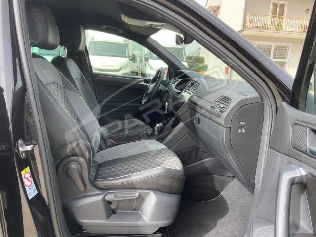 Volkswagen Tiguan TIGUAN 2.0 TDI SCR 110KW R-LINE DSG - Immagine 3