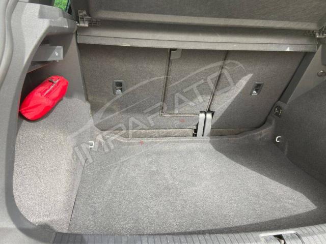 Volkswagen Tiguan TIGUAN 2.0 TDI SCR 110KW R-LINE DSG - Immagine 9