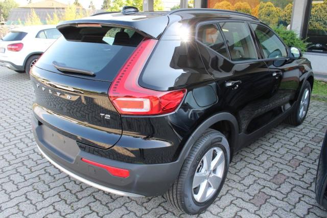 Volvo XC40 1.5 t2 Core auto - Immagine 19
