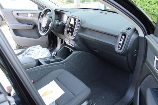 Volvo XC40 1.5 t2 Core auto - Immagine 8