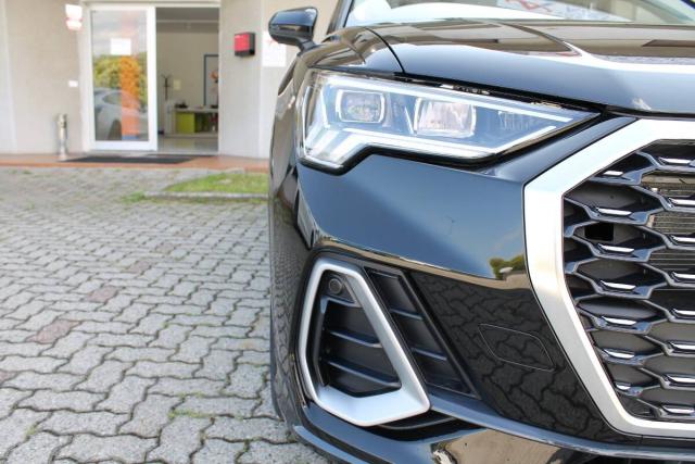 Audi Q3 Sportback 35 1.5 tfsi S line edition s-tronic - Immagine 9