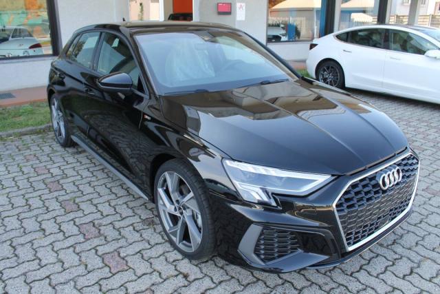 Audi A3 Sportback 35 1.5 tfsi mhev S line edition s-tronic - Immagine 11