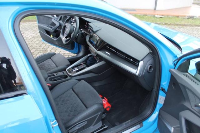 Audi A3 Sportback RS3 2.5 tfsi quattro s-tronic - Immagine 16