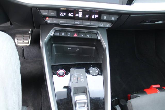 Audi A3 Sportback RS3 2.5 tfsi quattro s-tronic - Immagine 22