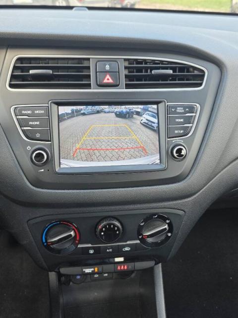 Hyundai i20 1.2 mpi Connectline econext Gpl 73cv 5p - Immagine 13