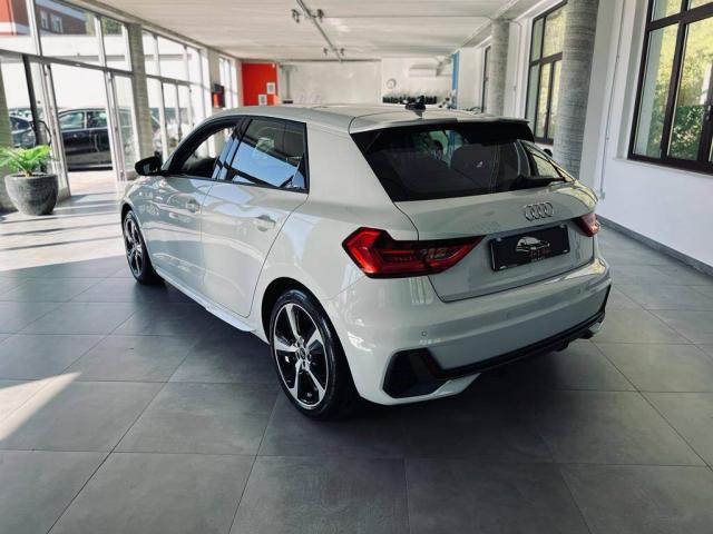 Audi A1 A1 SB 25 1.0 tfsi Admired - Immagine 3
