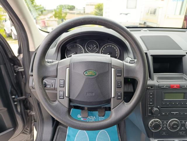 Land Rover Freelander 2.2 td4 S Uniproprietario - Immagine 2