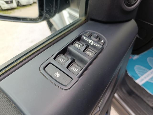 Land Rover Freelander 2.2 td4 S Uniproprietario - Immagine 7