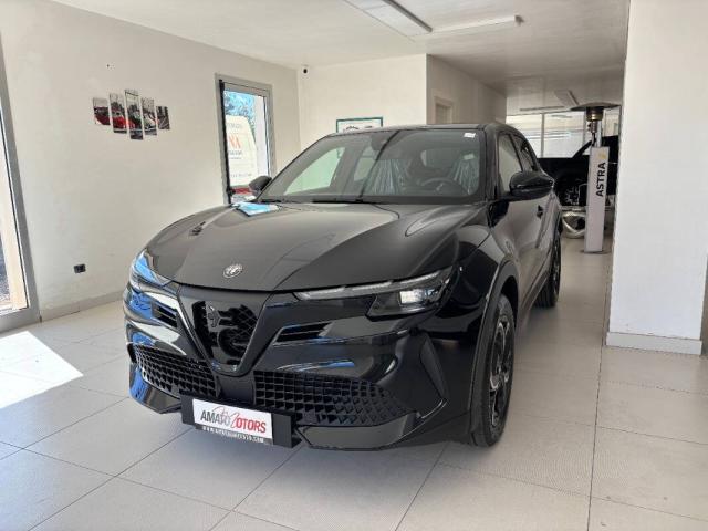 Alfa Romeo Junior 1.2 ibrida Speciale 145cv edct6 - Immagine 15