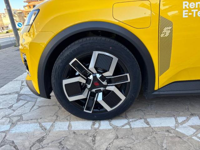 Renault Renault 5 R5 E-TECH techno 150 cv comfort range - Immagine 17