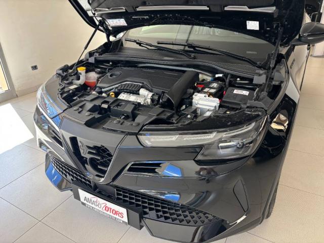 Alfa Romeo Junior 1.2 ibrida Speciale 145cv edct6 - Immagine 5