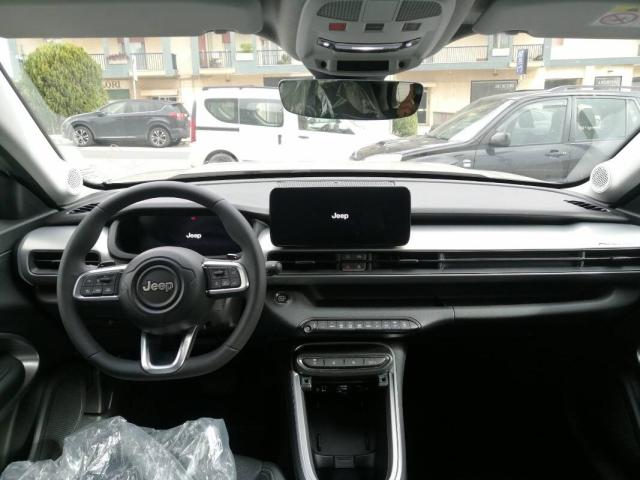 Jeep Avenger 1.2 turbo e-hybr.Summit fwd 100cv edct6 - Immagine 13
