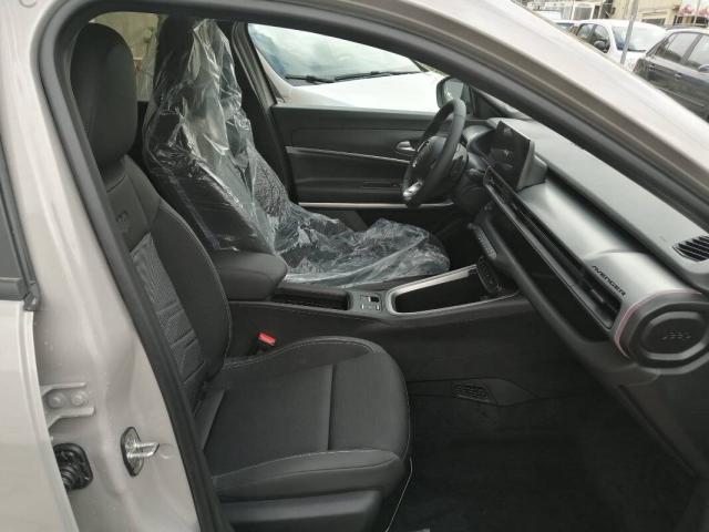 Jeep Avenger 1.2 turbo e-hybr.Summit fwd 100cv edct6 - Immagine 5