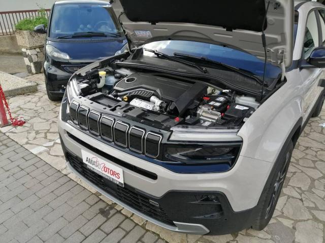 Jeep Avenger 1.2 turbo e-hybr.Summit fwd 100cv edct6 - Immagine 12