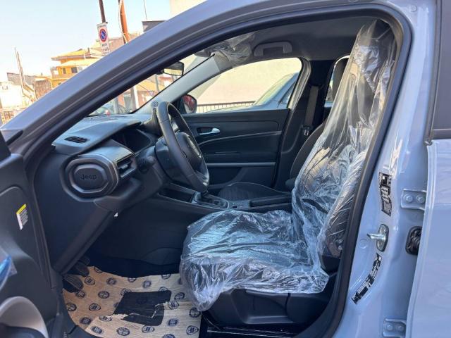 Jeep Avenger 1.2 t. Longitude fwd 100cv - Immagine 17