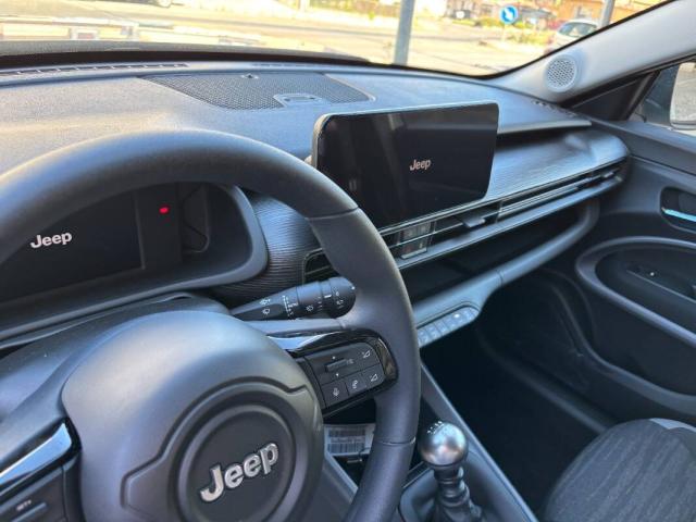 Jeep Avenger 1.2 t. Longitude fwd 100cv - Immagine 3