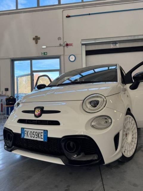 Abarth 595 1.4 t-jet 145cv - Immagine 27