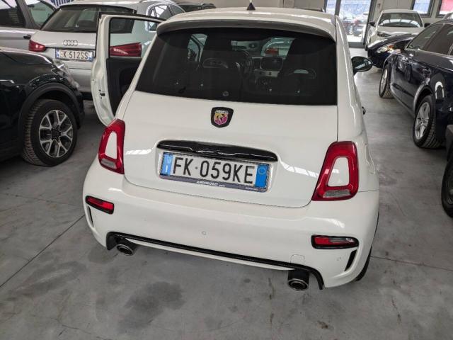 Abarth 595 1.4 t-jet 145cv - Immagine 1