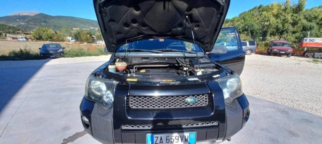 Land Rover Freelander Freelander 2.0 td4 E SW - Immagine 10