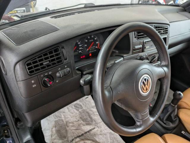 Volkswagen Golf Cabrio Golf cabrio 2.0 Trendline - Immagine 9