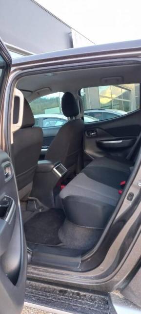 Mitsubishi L200 Cl.cab 2.3d Inform 4wd 150cv - Immagine 21
