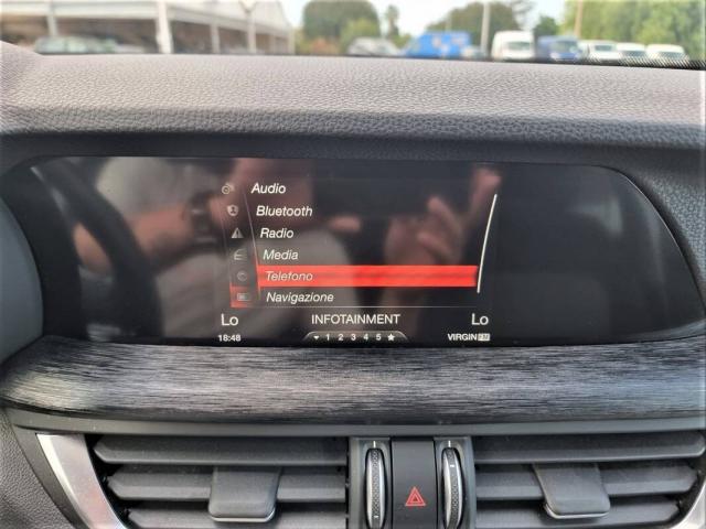 Alfa Romeo Stelvio 2.2 t Business rwd 160cv auto my19 - Immagine 5