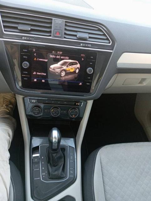 Volkswagen Tiguan 2.0 tdi Business 150cv dsg - Immagine 23
