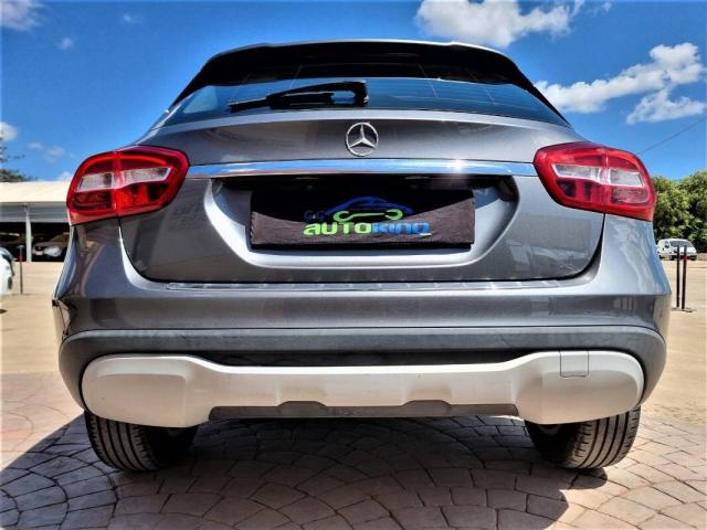 Mercedes Classe GLA 220 d Business 4matic 170cv auto - Immagine 7