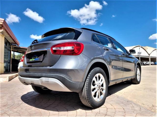 Mercedes Classe GLA 220 d Business 4matic 170cv auto - Immagine 23