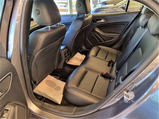Mercedes Classe GLA 220 d Business 4matic 170cv auto - Immagine 8
