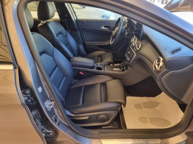 Mercedes Classe GLA 220 d Business 4matic 170cv auto - Immagine 22