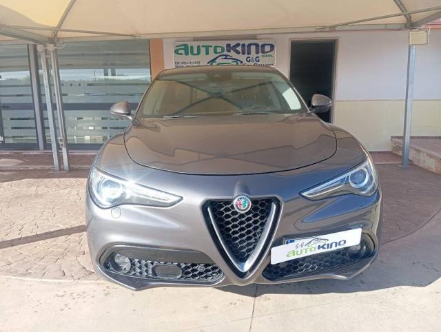Alfa Romeo Stelvio 2.2 t Business Q4 210cv auto - Immagine 16