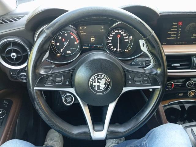 Alfa Romeo Stelvio 2.2 t Business Q4 210cv auto - Immagine 25