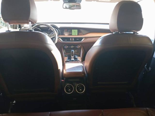 Alfa Romeo Stelvio 2.2 t Business Q4 210cv auto - Immagine 12