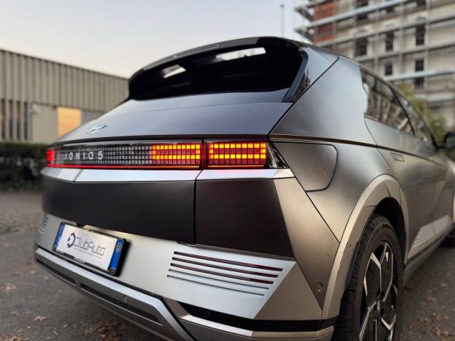Hyundai Ioniq 77,4 kWh Evolution Smart Design Pack rwd - Immagine 1