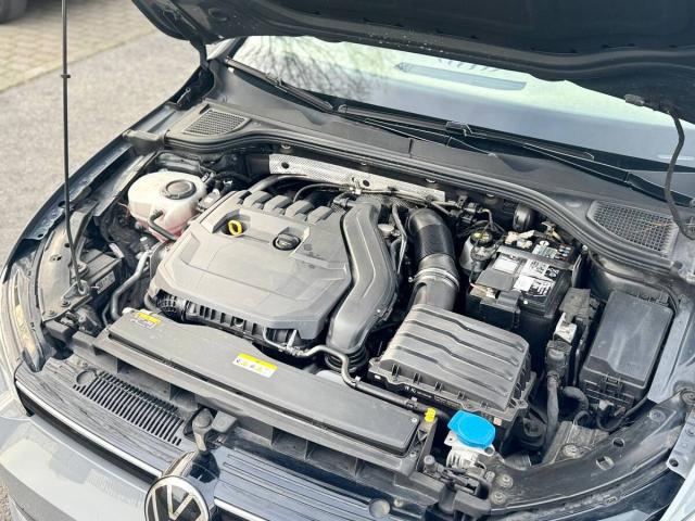 Volkswagen Golf 1.5 tsi evo 1st Edition Style 150cv - Immagine 13
